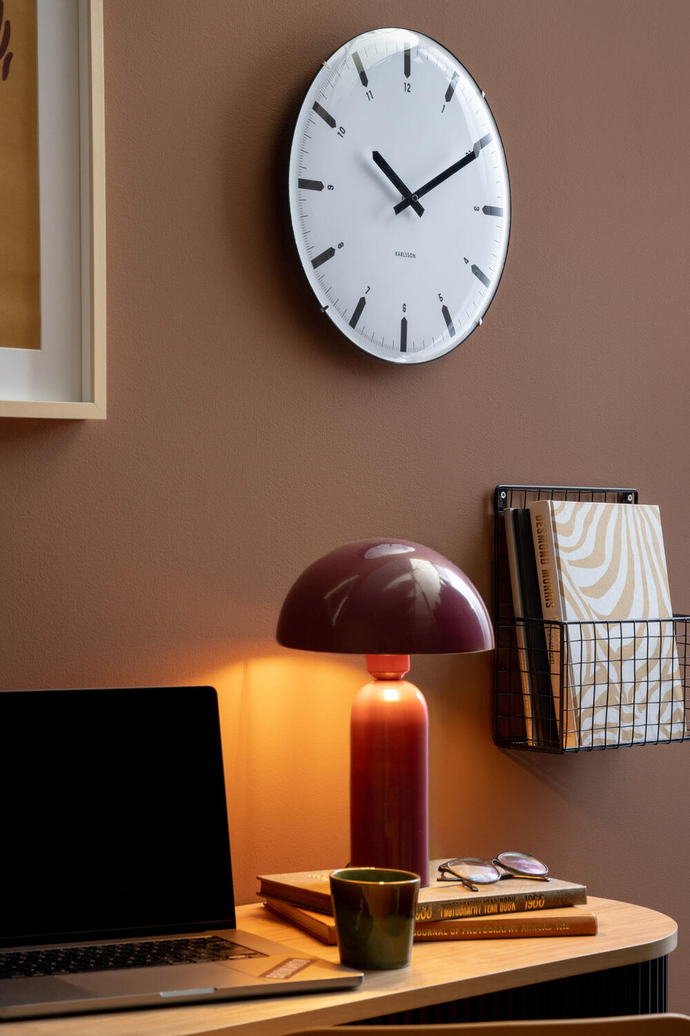 Realista Dome vægur - hvid